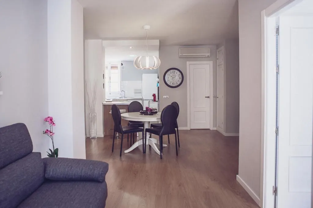 Livemalaga Thyssen Apartment 0*, Malaga Spain